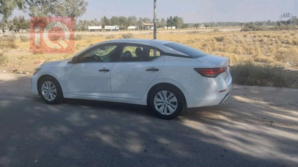 نيسان سنترا